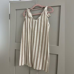 NWOT Amaryllis Tie Shoulder Dress Sz L
